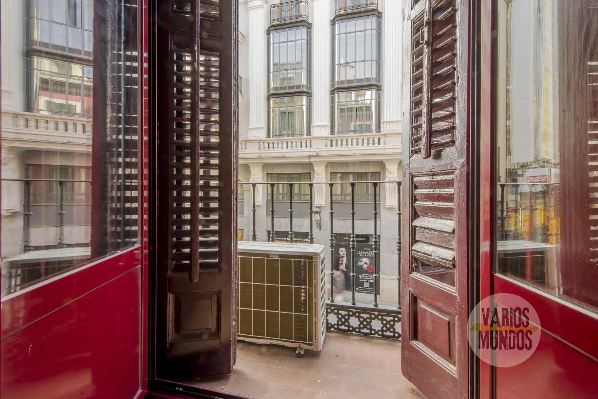 Madrid A Tus Pies Para 4, Carretas 25 Kültér fotó
